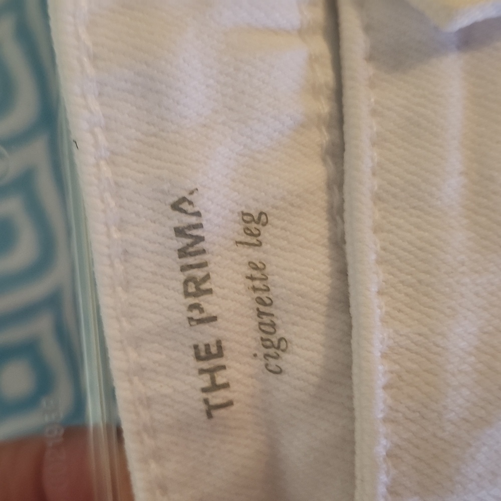 AG The Prima Mid Rise White Cigarette leg Stretch Jeans | Size 31 - Picture 7 of 9
